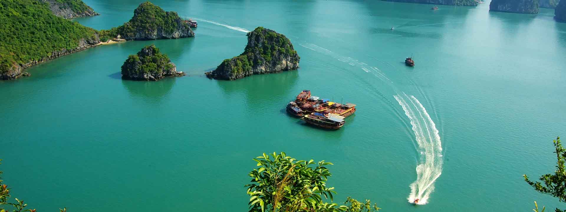 La baie d’Halong en hélicoptère 1 jour